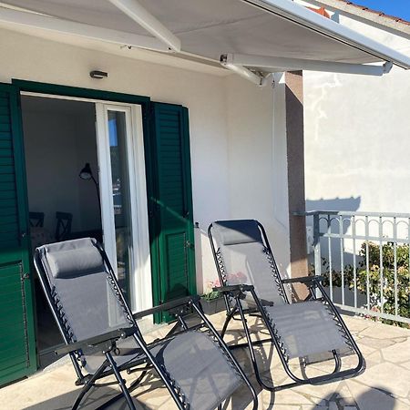 Kn House With Two Apartments Near Sea روغوزنيكا المظهر الخارجي الصورة