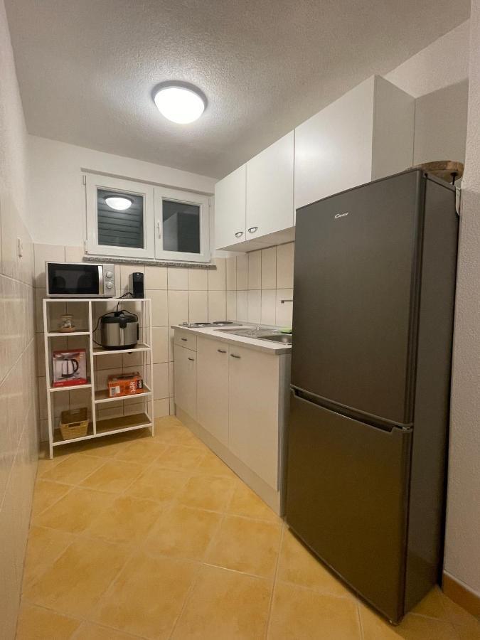 Kn House With Two Apartments Near Sea روغوزنيكا المظهر الخارجي الصورة