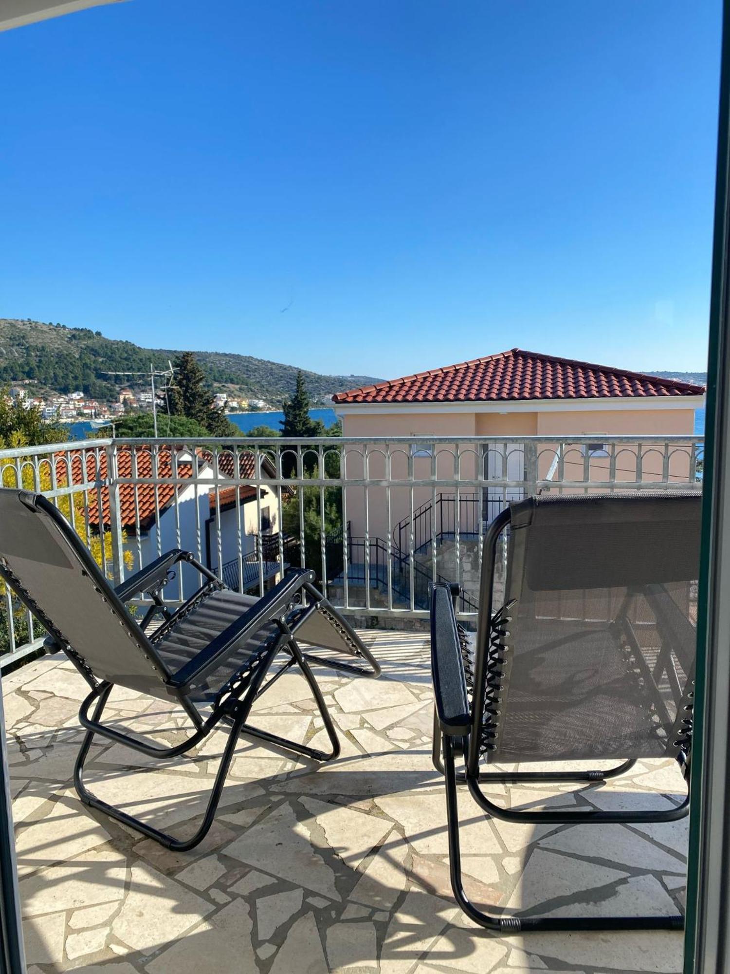 Kn House With Two Apartments Near Sea روغوزنيكا المظهر الخارجي الصورة